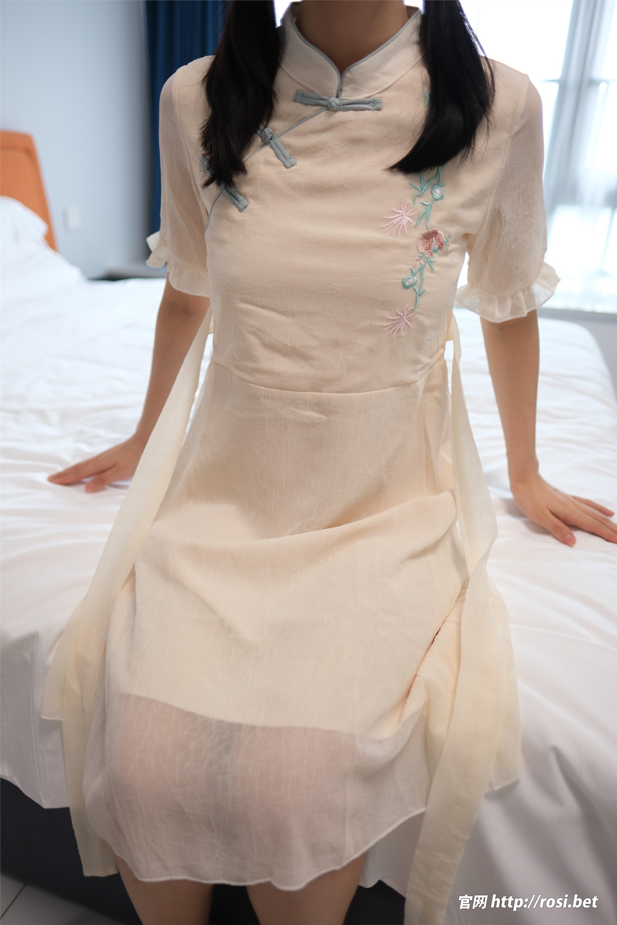 ROSI写真 2024.07.18 NO.4609